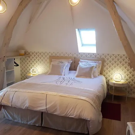 Maison Perigourdine Avec Jacuzzi, Jardin Prive Et Velos - Ideal 2 Personnes, Pres De Sarlat - Fr-1-616-209 Le Bugue